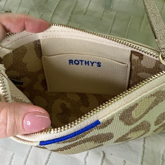 rothy’s sparkly leopard print wristlet pouch wallet - Picture 3 of 3